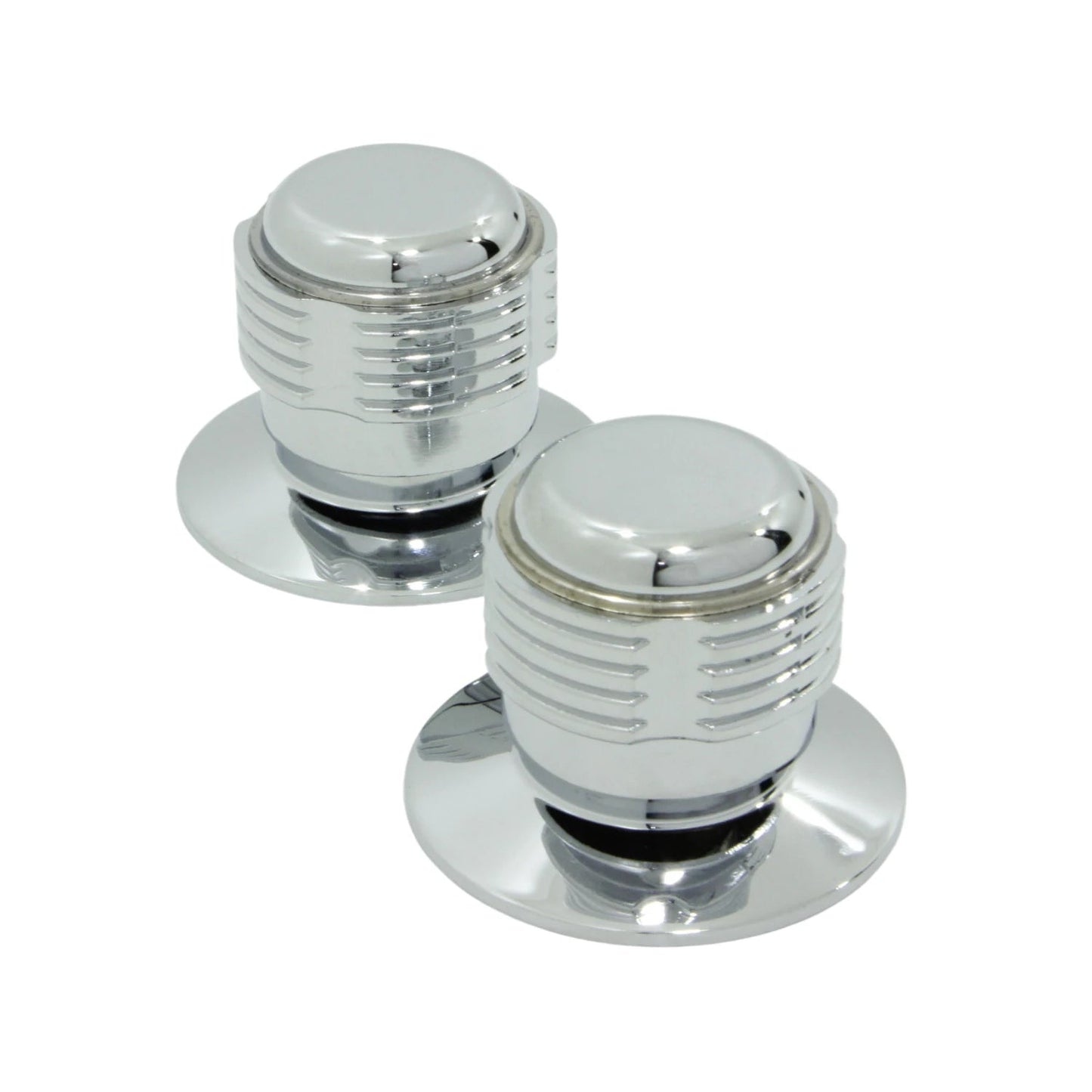 Par de manerales cromados para regadera, perillas de control de agua con diseño acanalado.