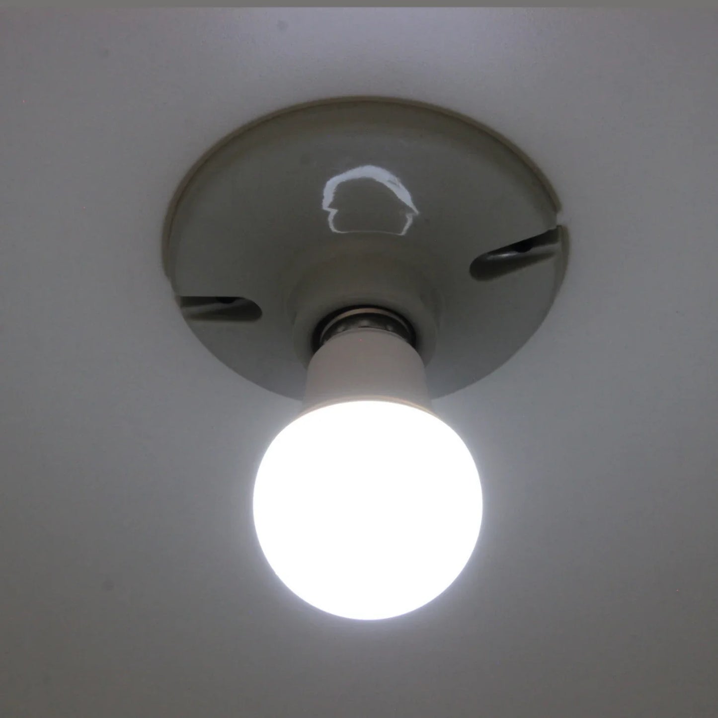 Foco led 9 W luz blanca/fría Maigoo MG01304