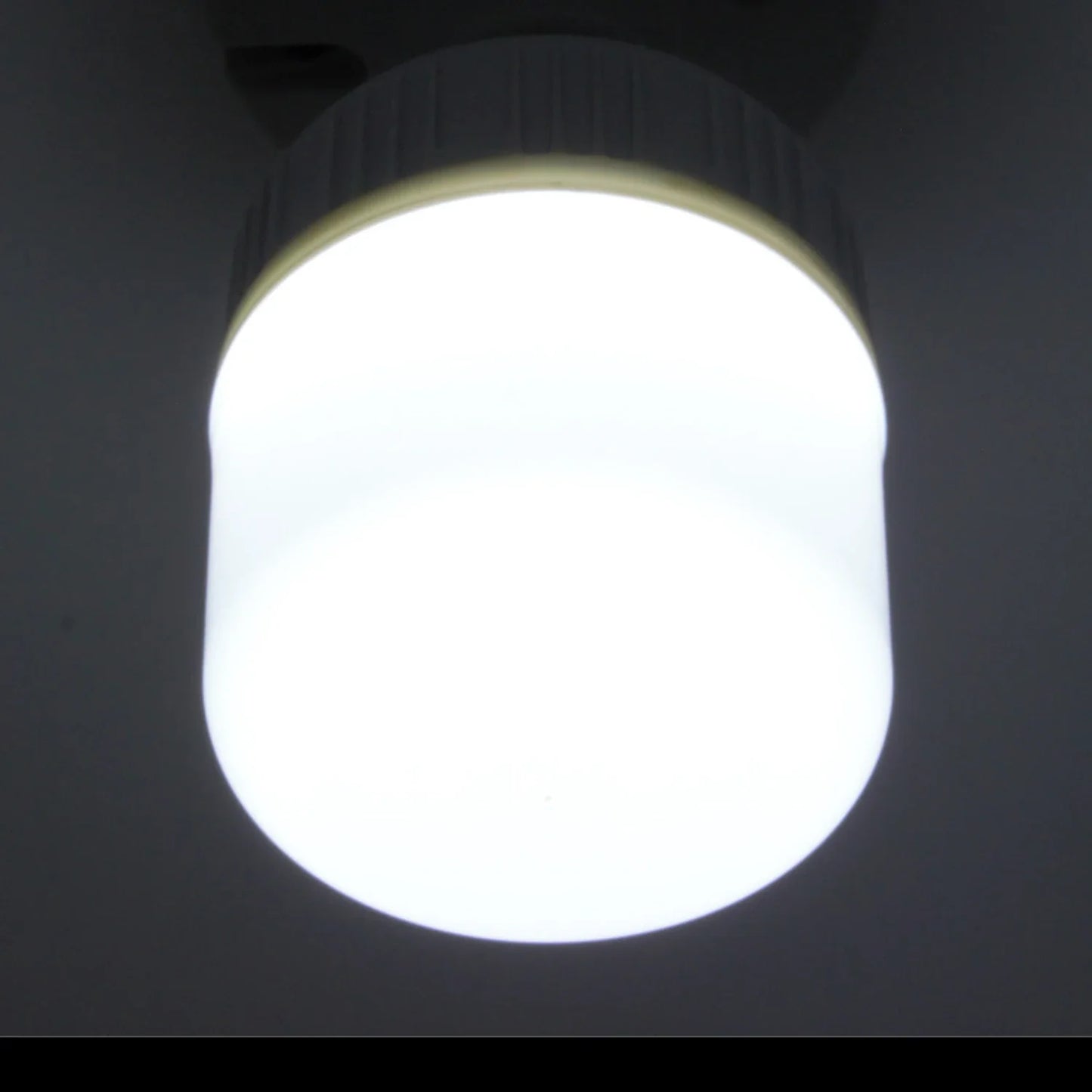 Foco led 30 W luz blanca/fría alto poder Maigoo MG01403