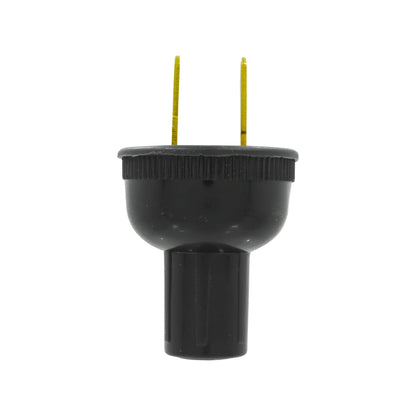 Clavija eléctrica negra de hule con dos patas planas, para reparación de cables de corriente.