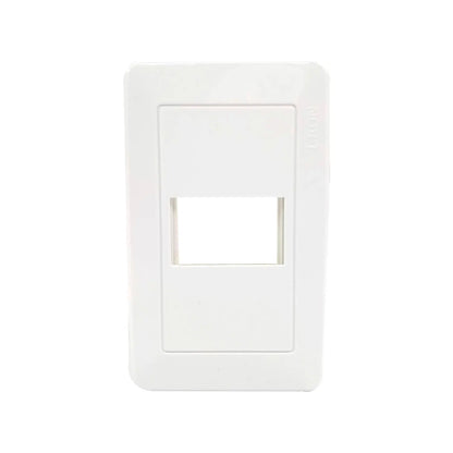 Placa sencilla blanca marca León, con 1 ventana para módulos de voz, datos o eléctricos