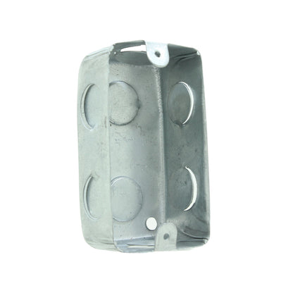 Caja eléctrica galvanizada de metal para empalmes con perforaciones de knockouts para conduit.