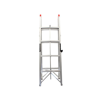 Escalera de aluminio gris plegable con 4 peldaños, compacta para hogar y almacenamiento.