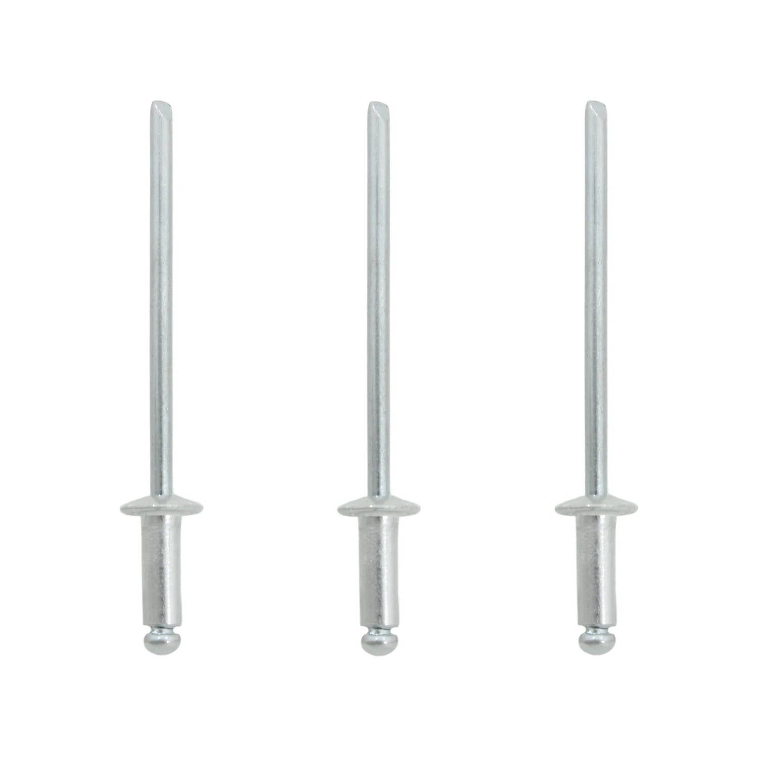 Tres remaches ciegos de aluminio plateados, ideales para fijación en metal y otros materiales