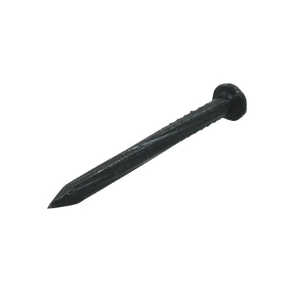 Clavo para concreto de acero negro, estriado con cabeza plana y punta afilada