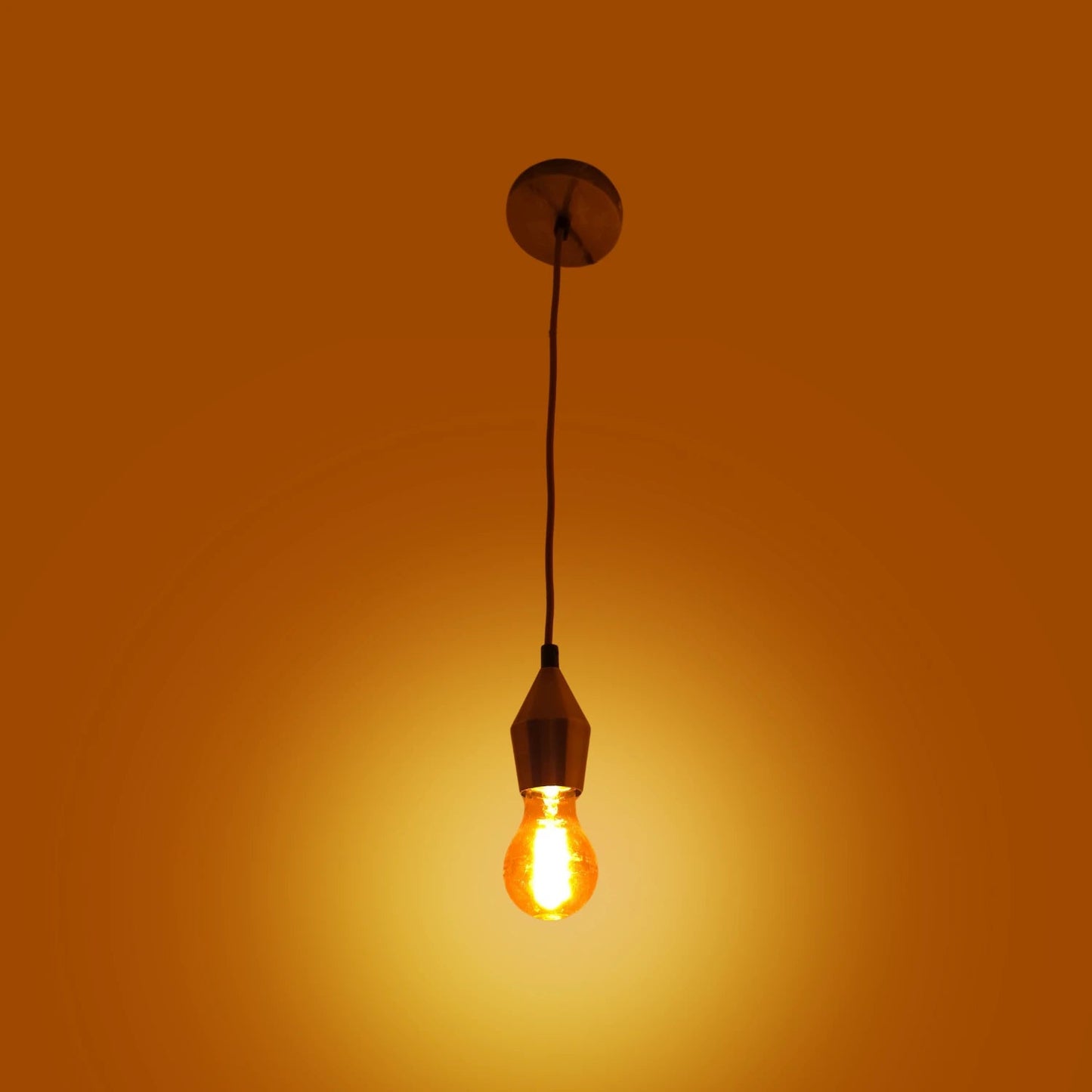 Candil colgante tipo socket con foco Edison, luz cálida, base de madera, iluminación decorativa moderna