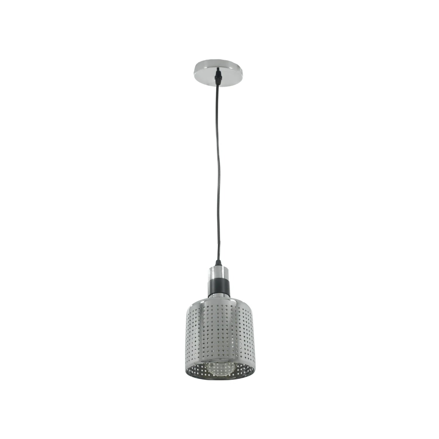 Candil colgante cromado con pantalla metálica perforada, diseño moderno para iluminación interior