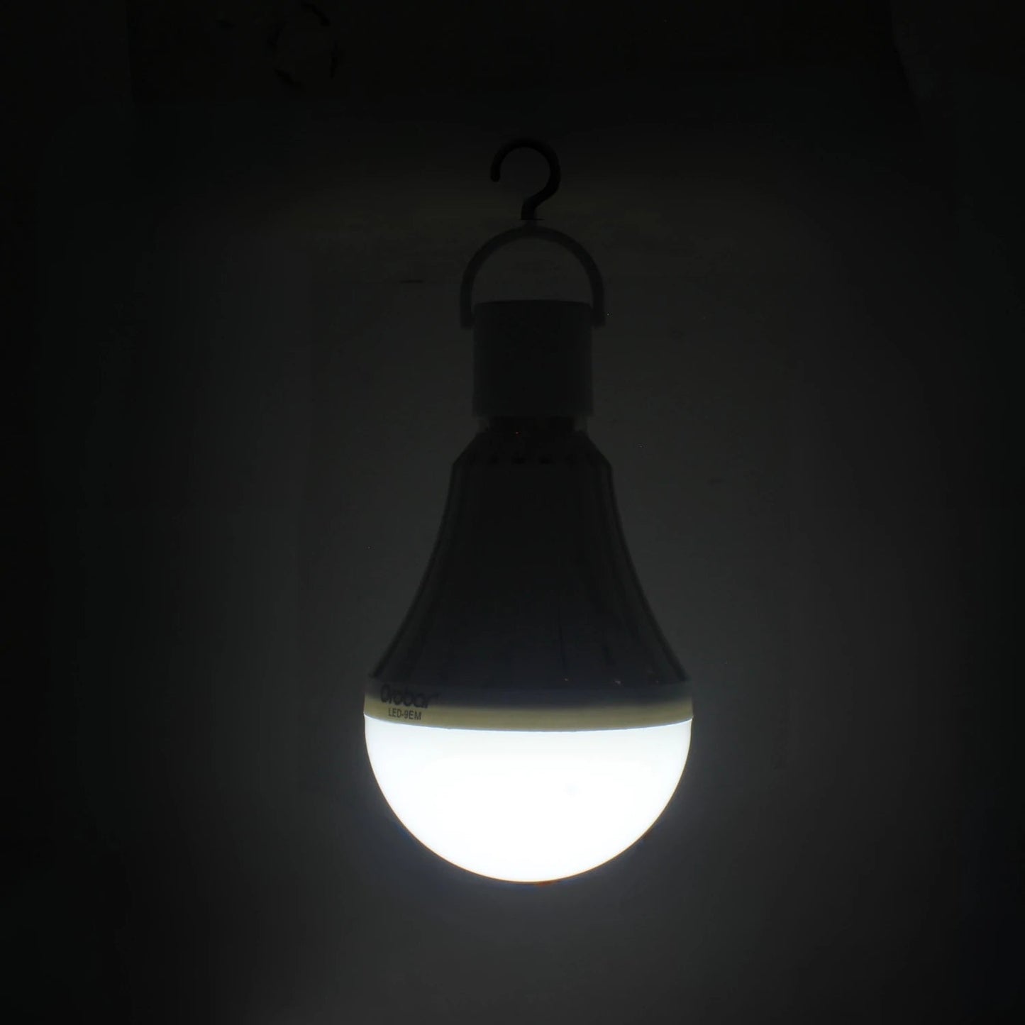 Foco LED recargable Orobar LED-9EM con gancho, luz de emergencia portátil blanca