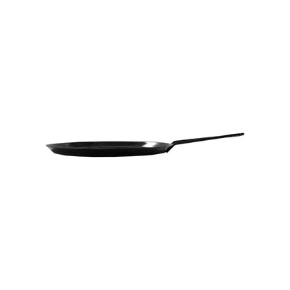 Sartén comal redondo negro de acero porcelanizado, ideal para tortillas y alimentos en general.