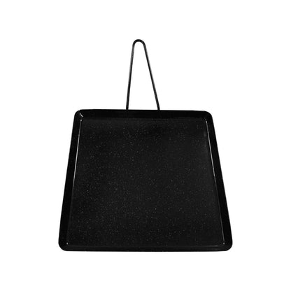 Comal cuadrado negro de acero porcelanizado con superficie antiadherente y asa metálica para cocina.