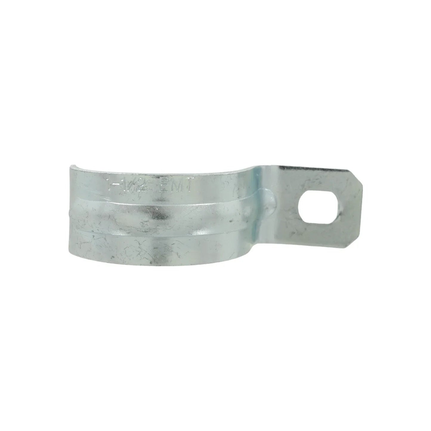 Abrazadera de uña galvanizada 1 1/2" EMT para sujeción de tubería eléctrica.