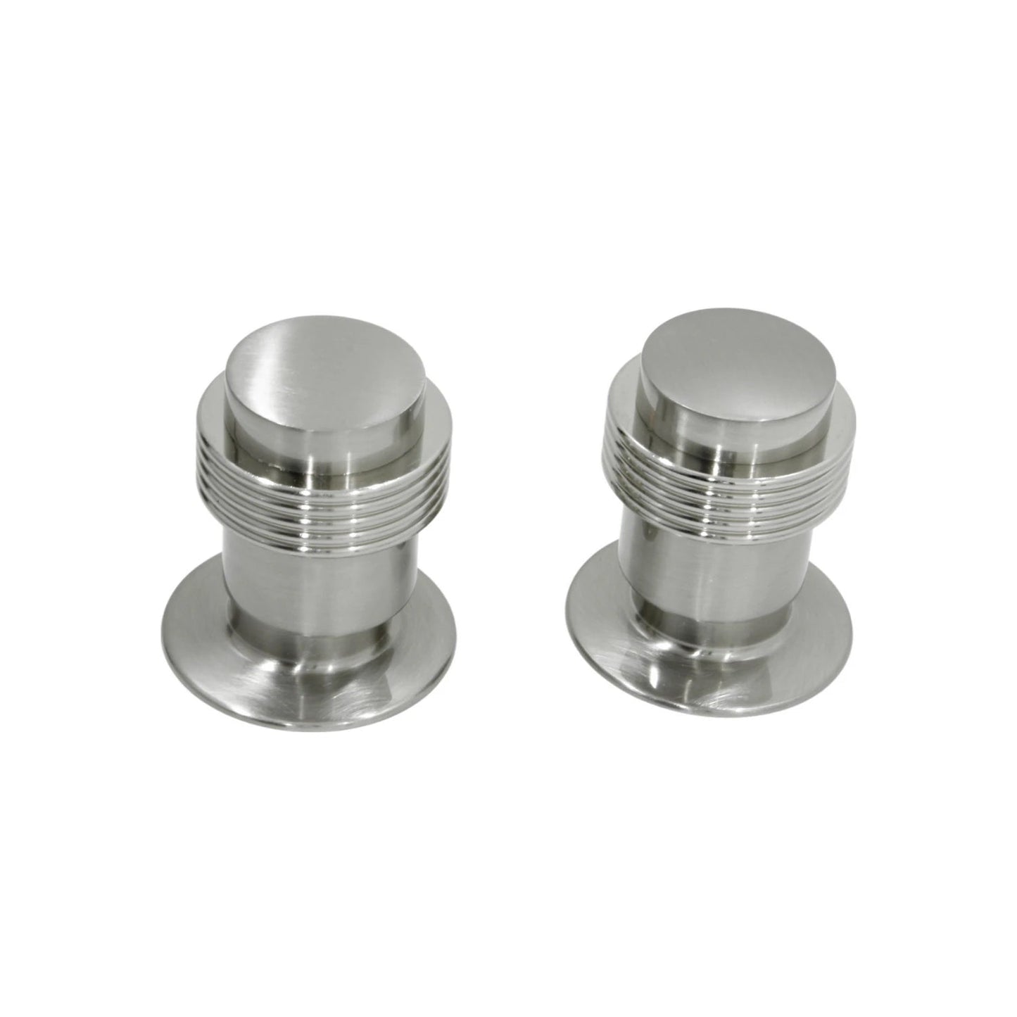 Par de manerales satinados de acero inoxidable para regadera, diseño moderno con anillos.