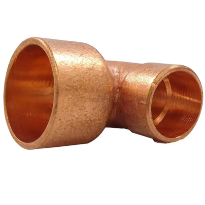 Codo de cobre de 90 grados para unión de tuberías en instalaciones de fontanería y plomería