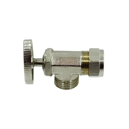 Válvula de paso en T cromada con volante, conexiones compresión para tubería y rosca macho para agua.