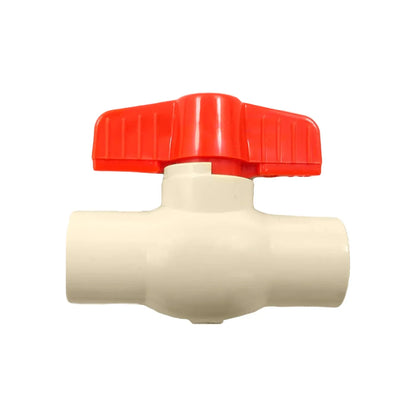 Válvula de esfera CPVC de 1 pulgada (25mm) con mango rojo para control de flujo de agua