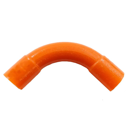 Curva conduit PVC naranja 90 grados para cableado eléctrico