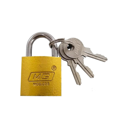 Candado de seguridad MG dorado 25mm, cuerpo de latón y gancho corto, incluye 3 llaves.