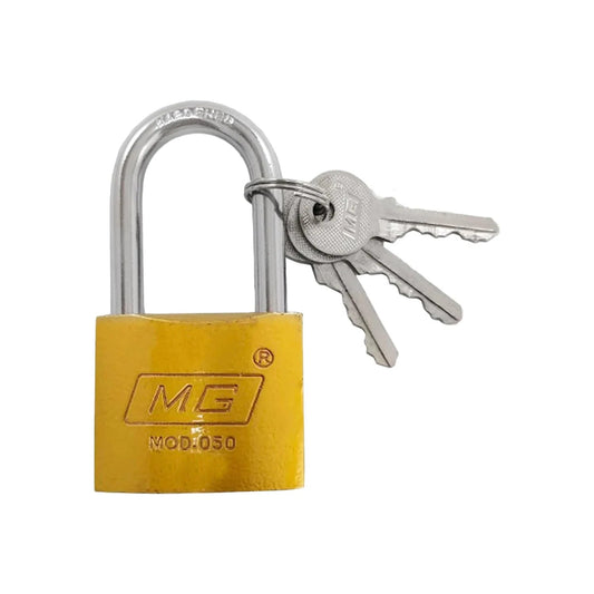 Candado de seguridad MG 50mm amarillo con cuerpo de latón y gancho de acero templado, incluye 3 llaves