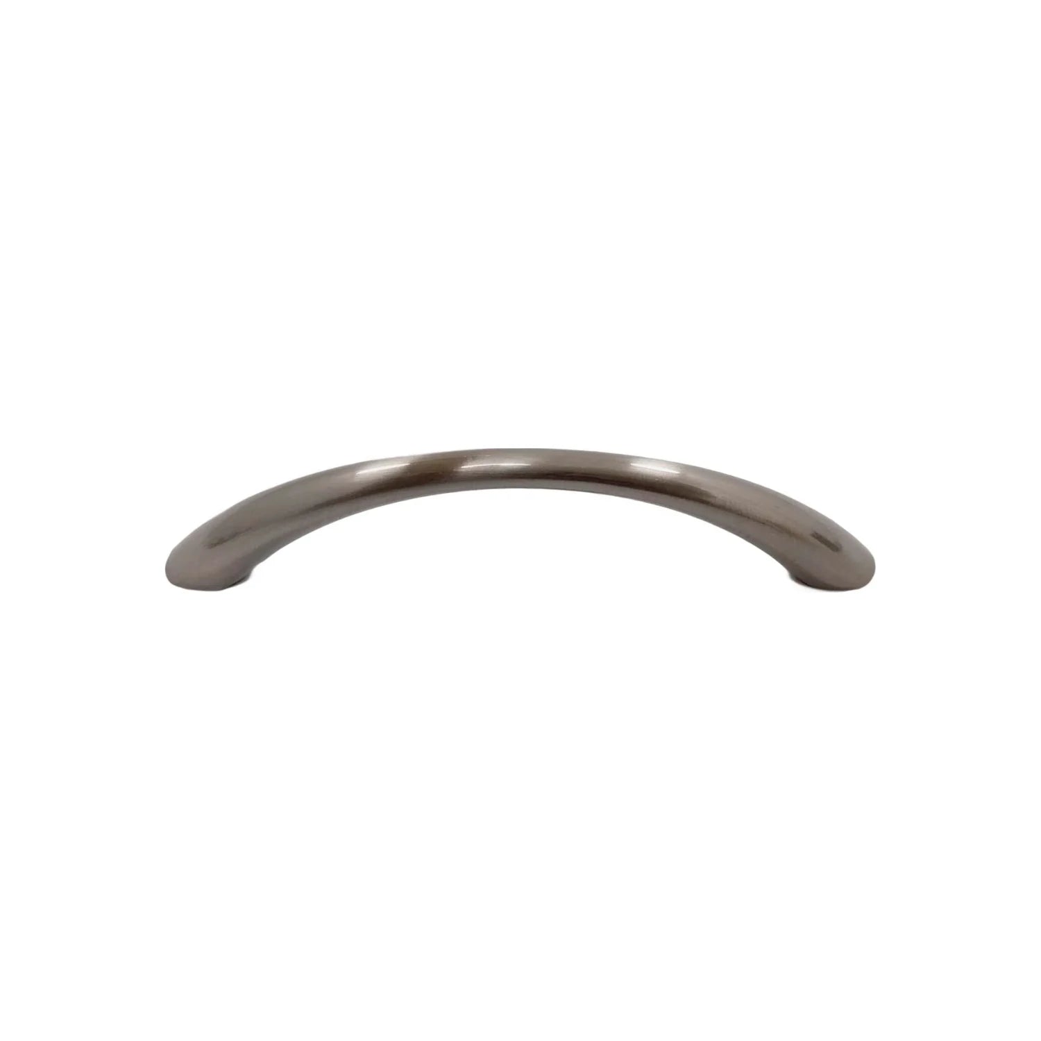Jaladera curva para mueble cromo mate 96mm, tirador metálico para cajones y puertas de gabinetes.