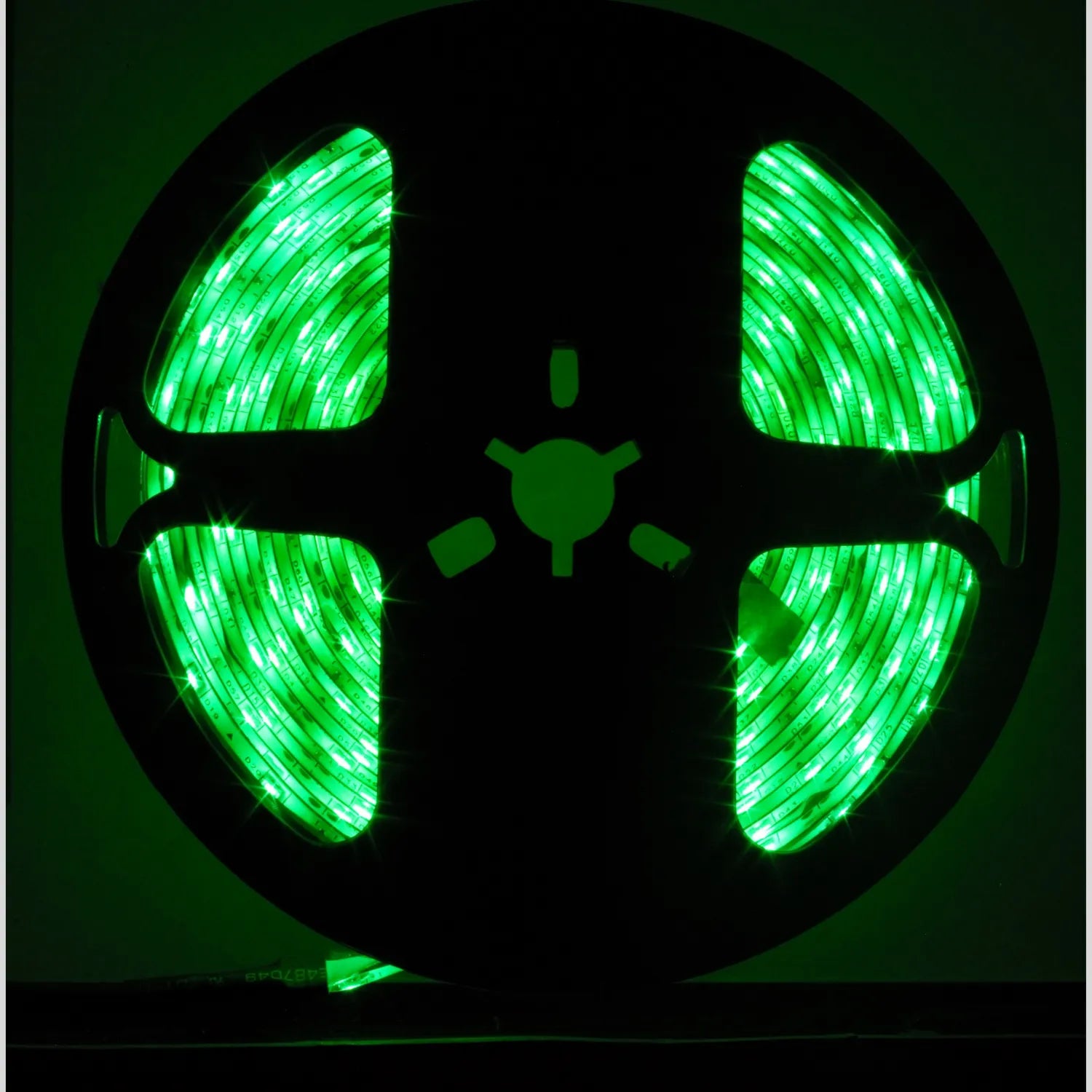 Tira LED verde brillante enrollada en carrete, luz flexible para iluminación decorativa de 5m