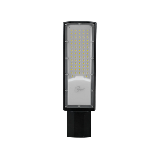 Luminaria LED Maigoo para alumbrado público, farol suburbano con panel de LEDs y cuerpo negro.
