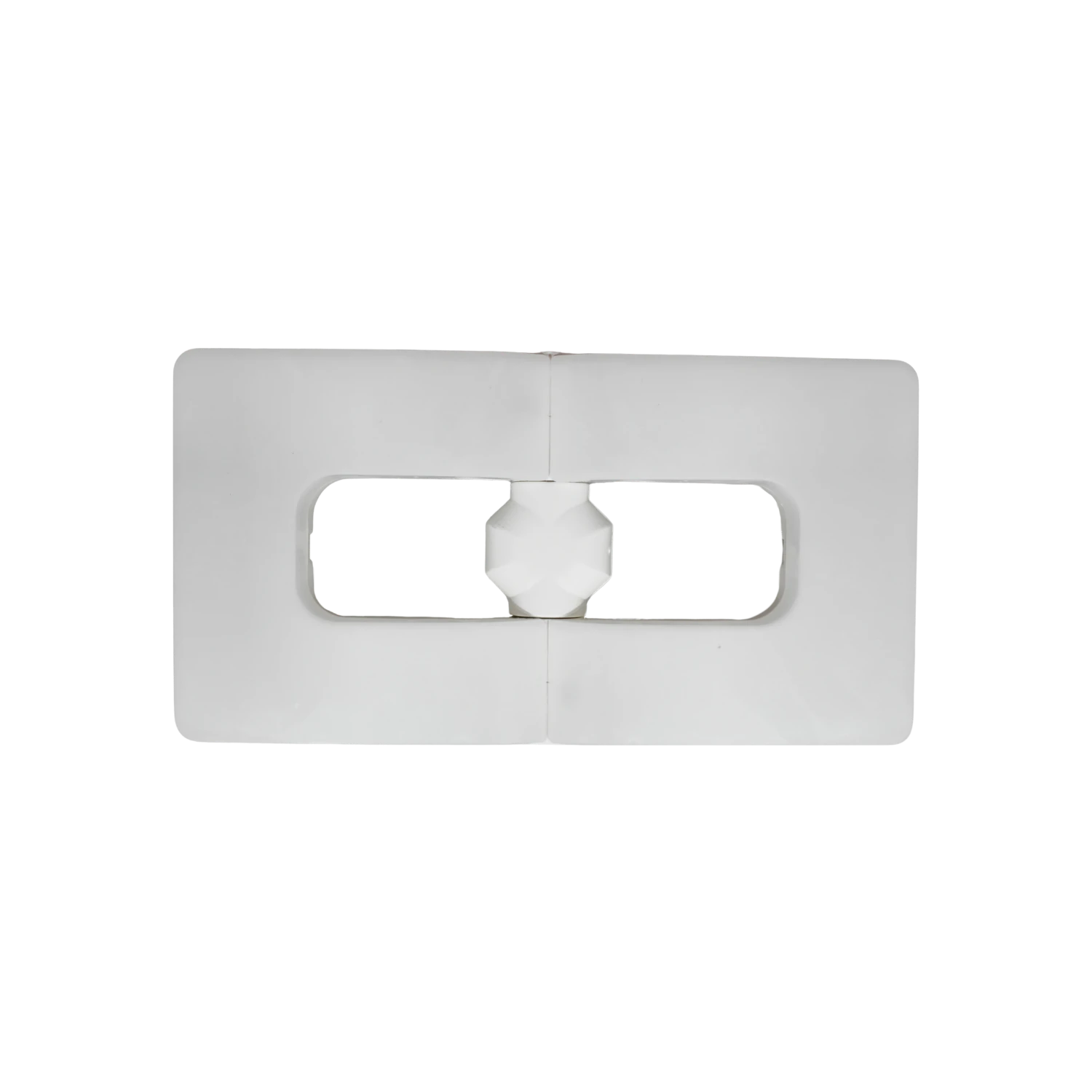 Pieza de montaje plástica blanca rectangular con ranura ovalada y eje hexagonal central