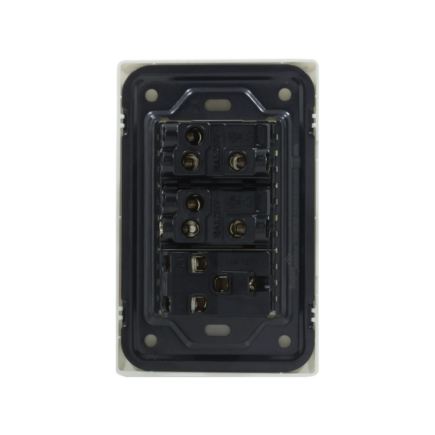 Placa de pared con 2 interruptores de luz escalera y 1 contacto eléctrico, vista trasera, color crema y negro.