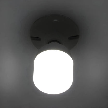 Foco LED blanco encendido con luz brillante, ideal para iluminación de interiores y ahorro de energía