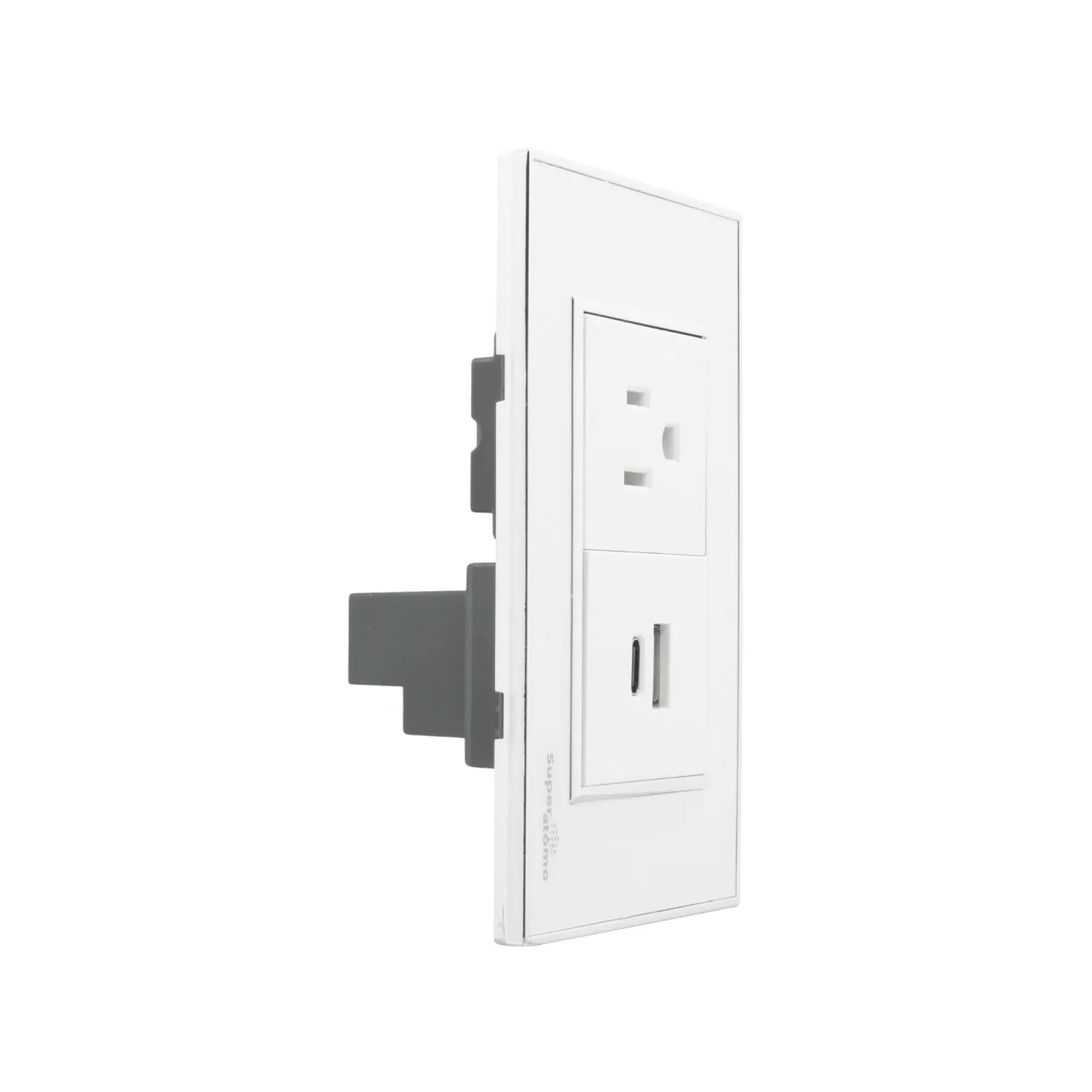 Placa de pared blanca Super átomo con 1 toma de corriente 120V y 1 puerto USB-C para carga de dispositivos.