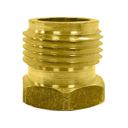 Adaptador de latón rosca macho con base hexagonal para plomería y conexiones.