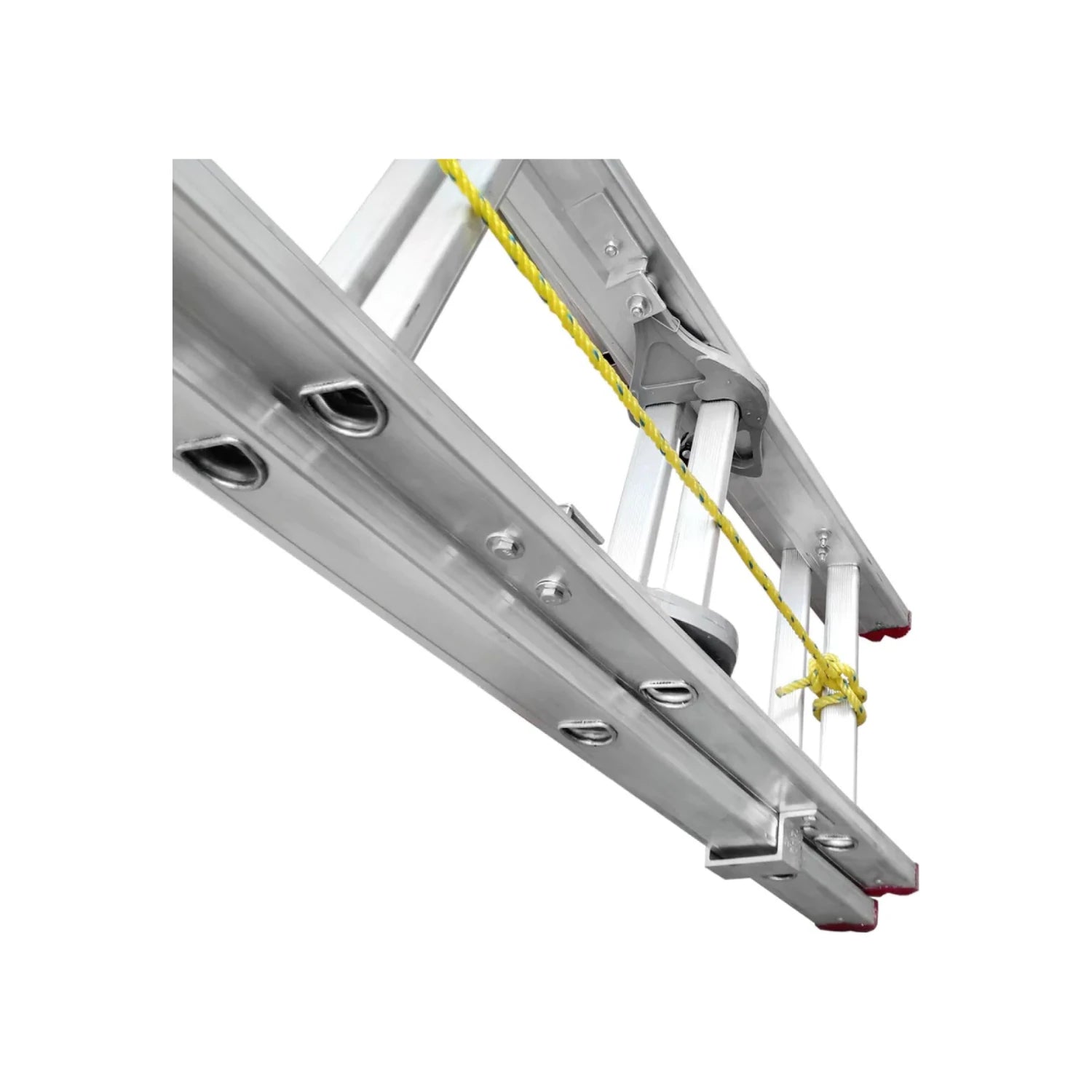 Escalera de extensión de aluminio con sistema de polea y cuerda amarilla para trabajos en altura