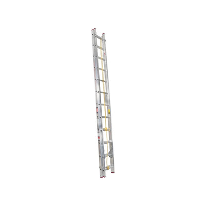 Escalera de extensión de aluminio con 24 peldaños y sistema de cuerda para altura.