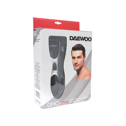 Cortadora de cabello Daewoo DHC-2114. Máquina de cortar pelo recargable gris con accesorios.