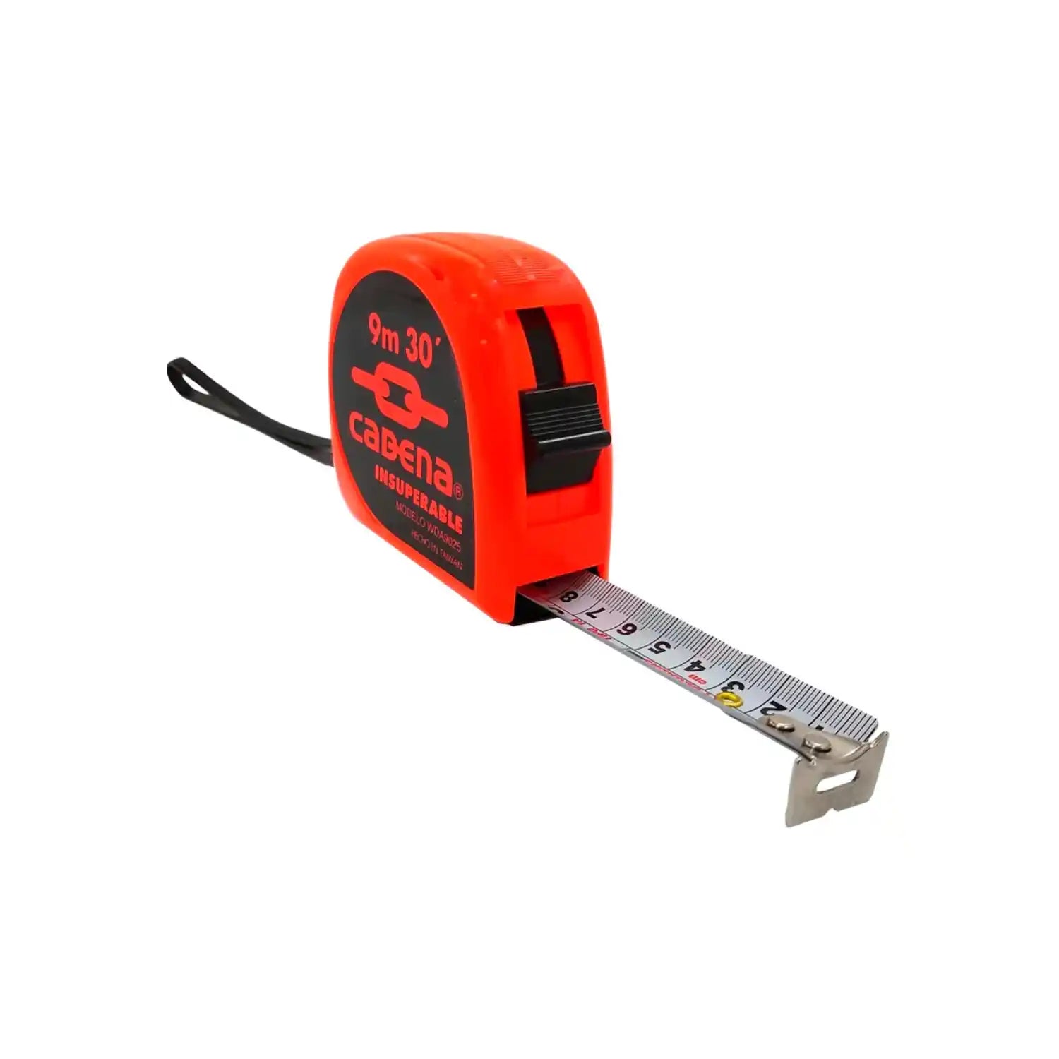 Flexómetro Cadena naranja 9m 30' con cinta métrica de acero desplegada, herramienta de medición para construcción