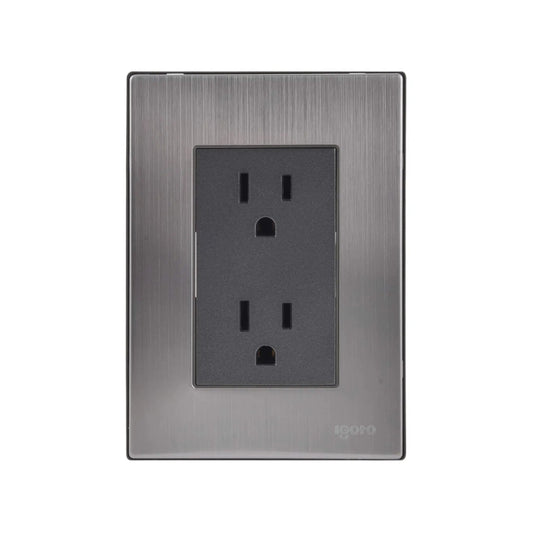 Placa de pared con dos contactos eléctricos dúplex Igoto, acabado acero inoxidable cepillado color plata.