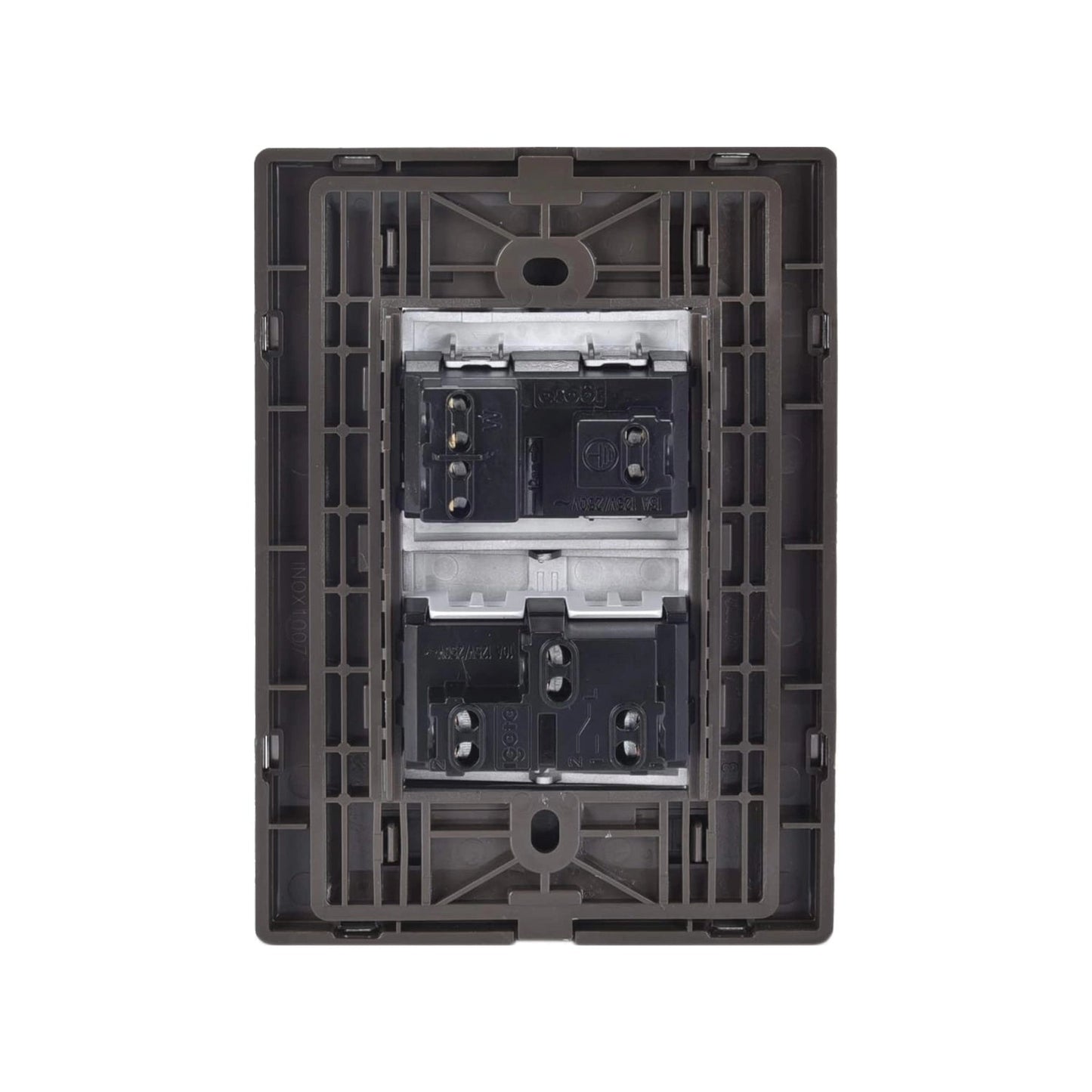 Placa eléctrica Igoto Oxford marrón con un apagador escalera y un contacto para ferretería.