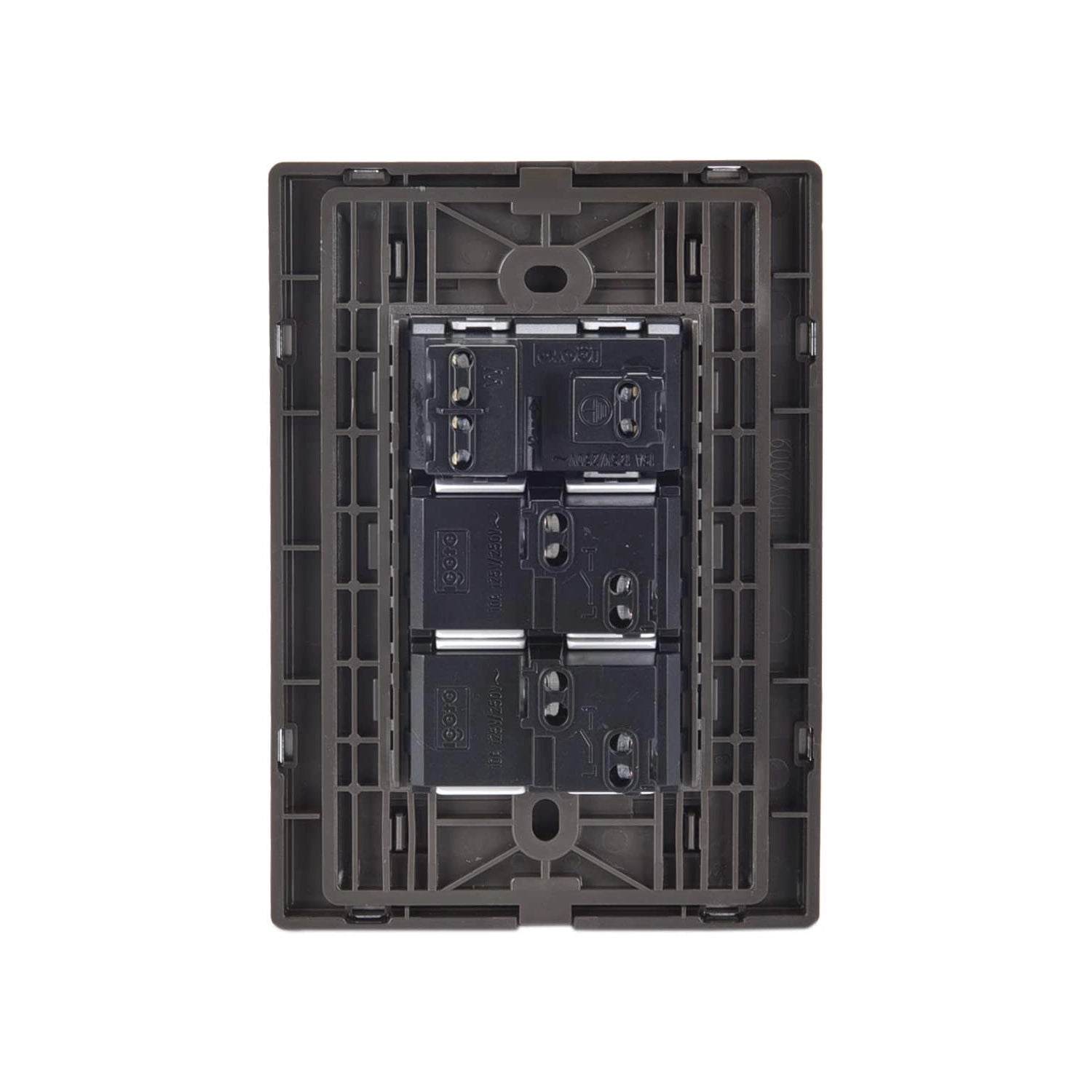 Marco de montaje eléctrico modular marrón HDY2009 con 3 módulos GOTO 10A 125V/250V, vista posterior.