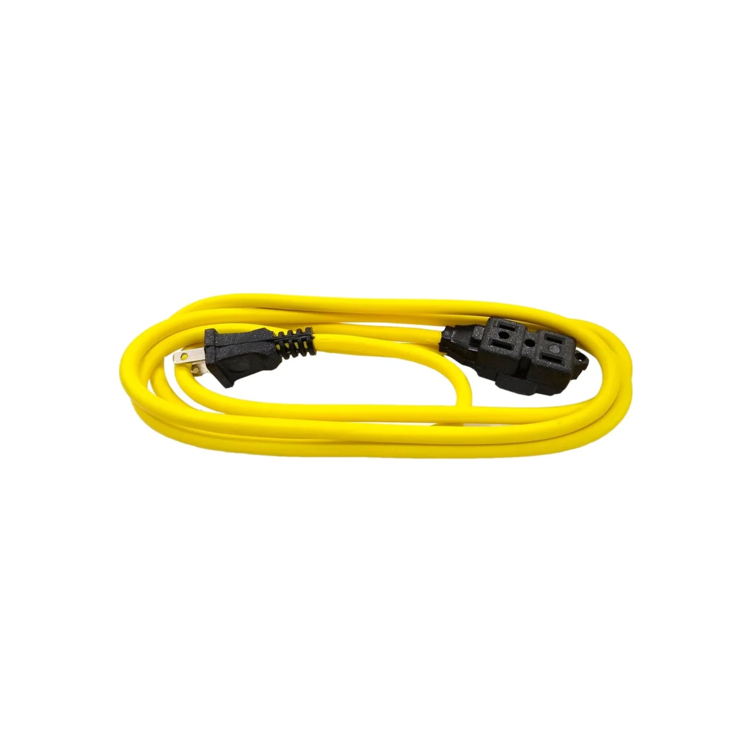 Extensión eléctrica amarilla uso rudo, enchufe 3 polos y 3 tomas de corriente, cable grueso