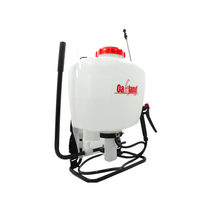 Fumigador manual de mochila Oakland USA con tanque blanco y lanza para control de plagas y desinfección en jardines.