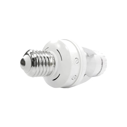Socket E27 blanco Sanelec con sensor de movimiento PIR para encendido automático de luz, ideal para pasillos.