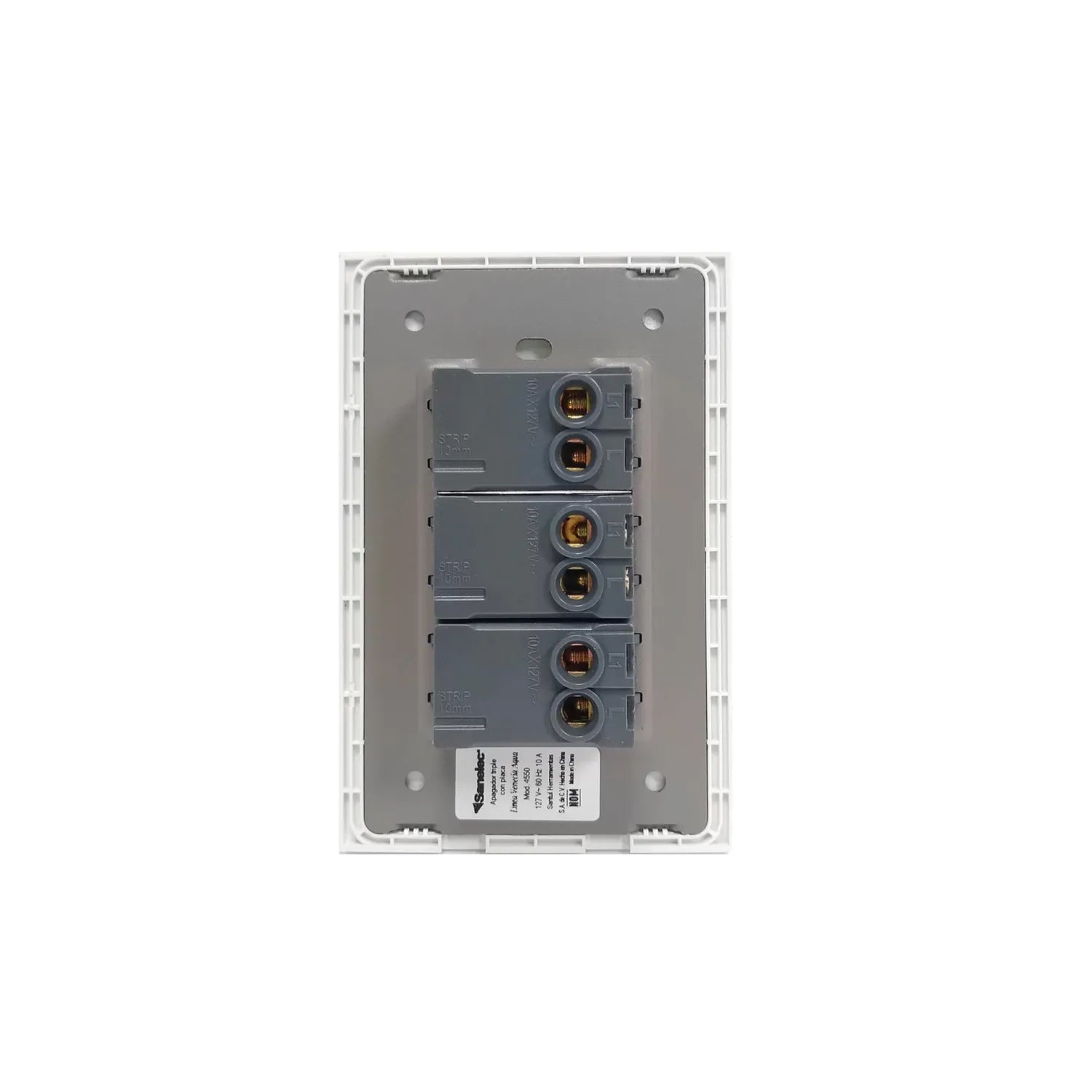 Apagador triple Sanelec 10A 127V, interruptor de luz blanco. Conexiones eléctricas para instalación doméstica.